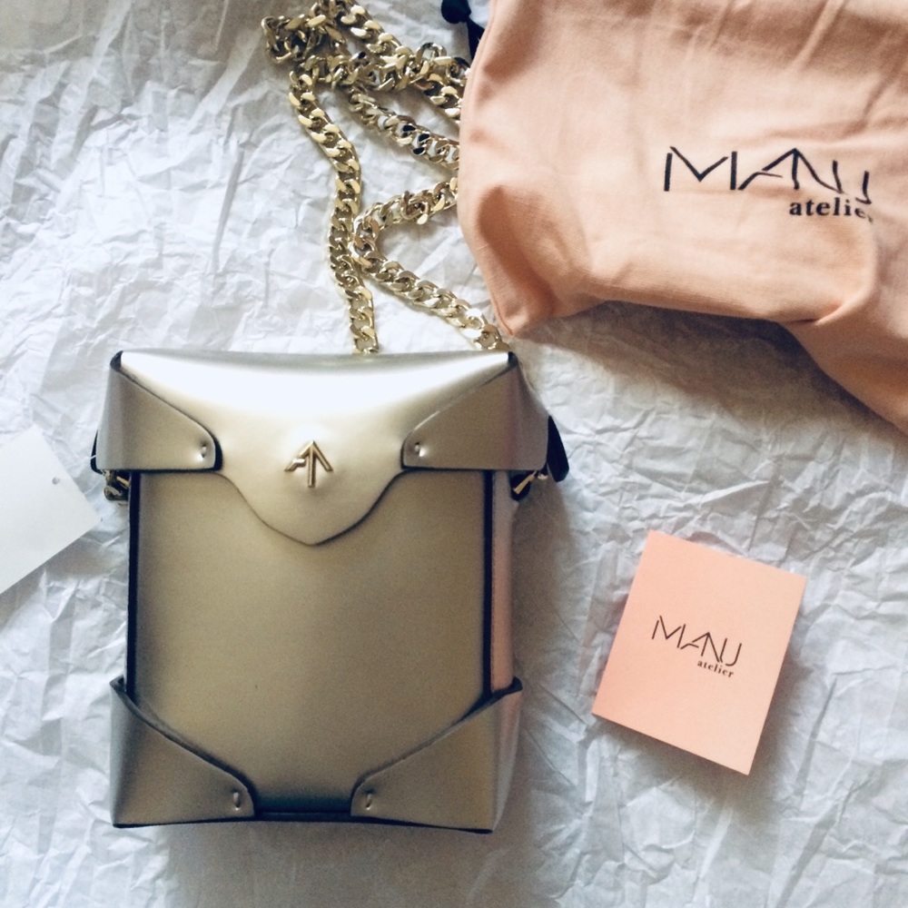 MANU Atelier Micro Pristine Bag metallic silver - Picture 5 of 8
